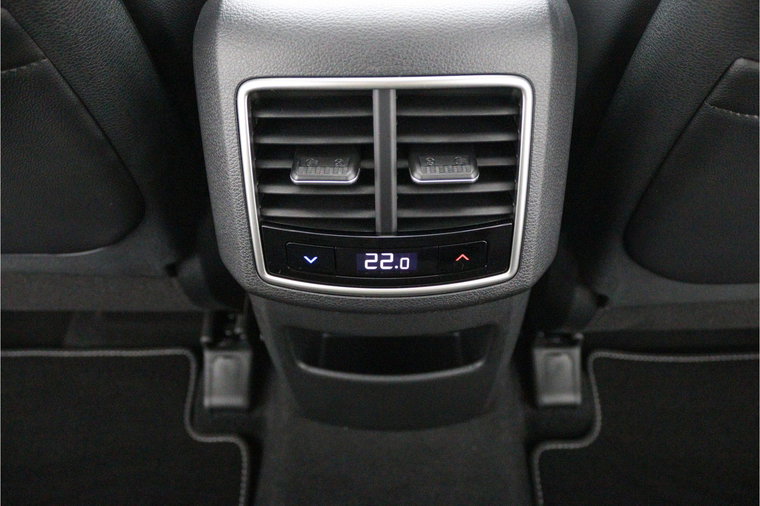 Vehicle Image 51