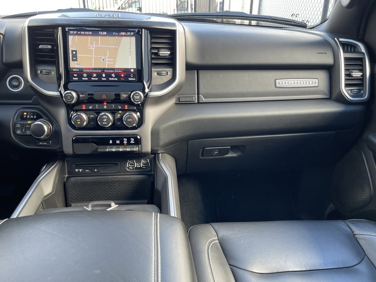 Vehicle Image 23