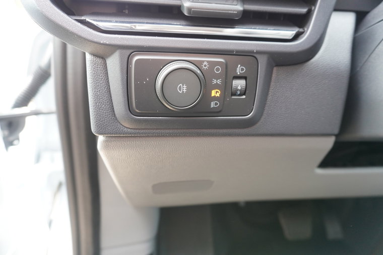 Vehicle Image 24