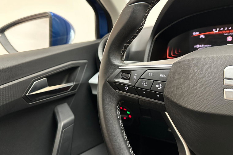 Vehicle Image 17