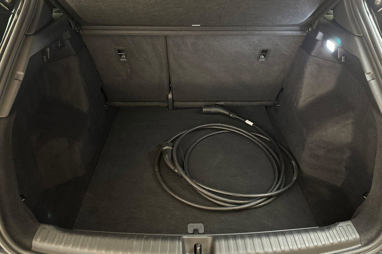Vehicle Image 38