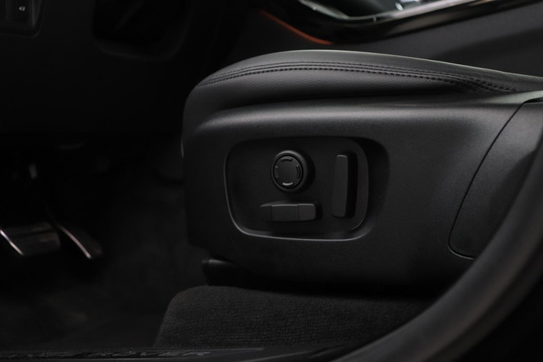 Vehicle Image 45