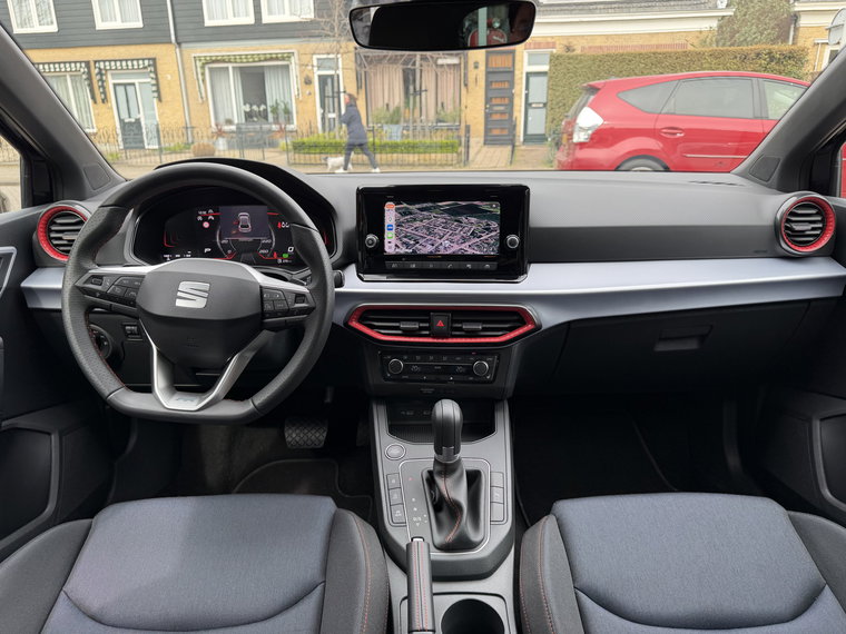 Vehicle Image 27