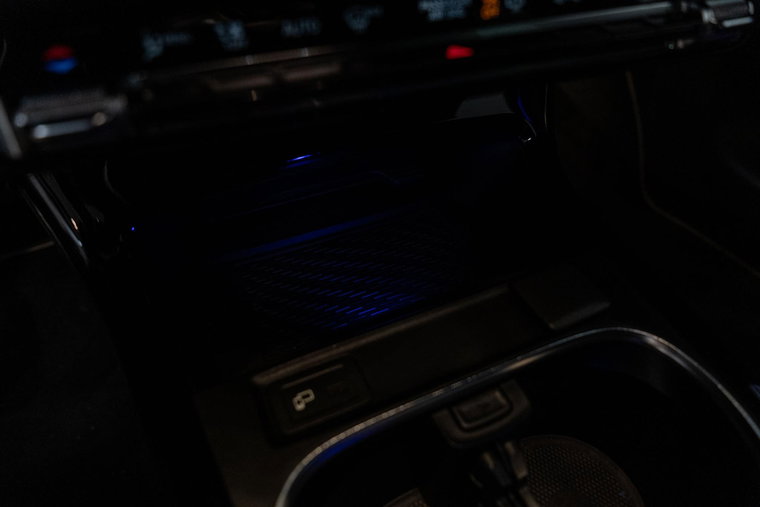 Vehicle Image 29