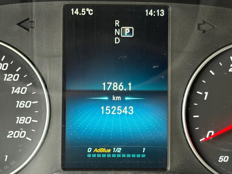 Vehicle Image 24