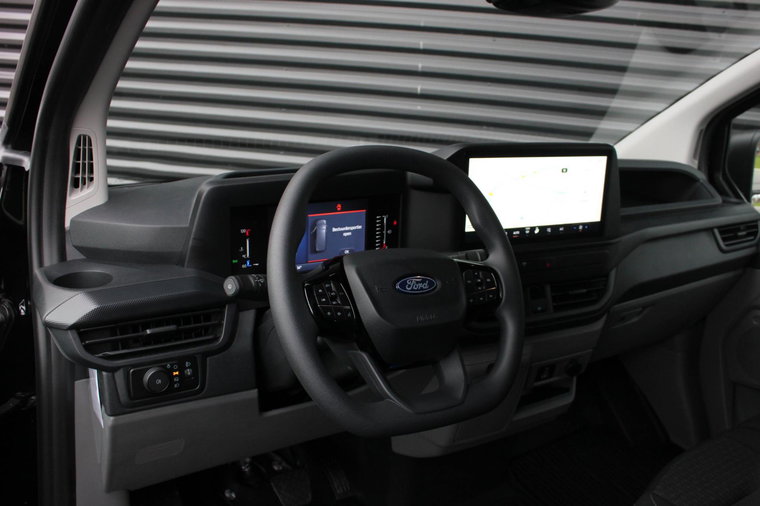 Vehicle Image 31