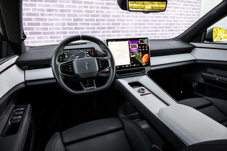 Vehicle Image 11