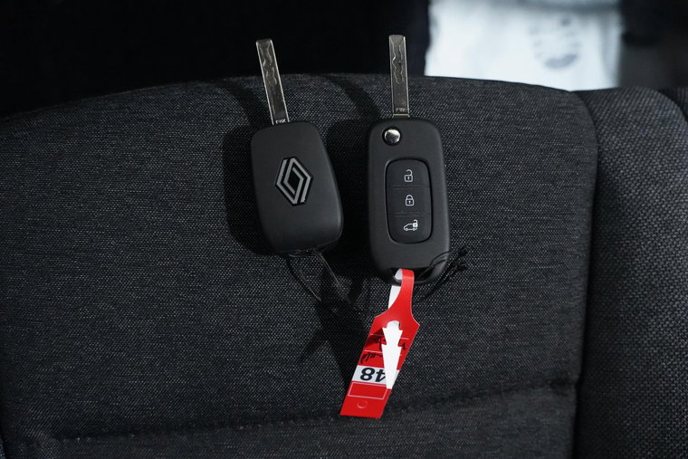 Vehicle Image 38