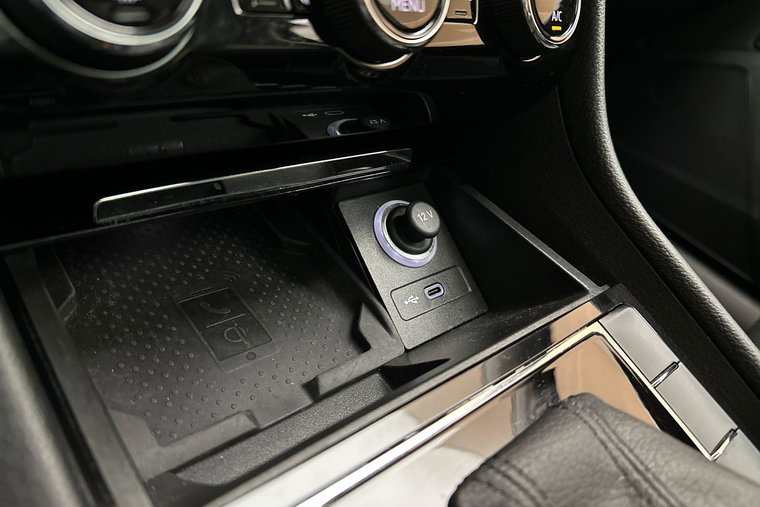 Vehicle Image 36