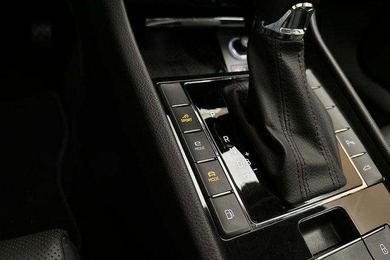 Vehicle Image 39
