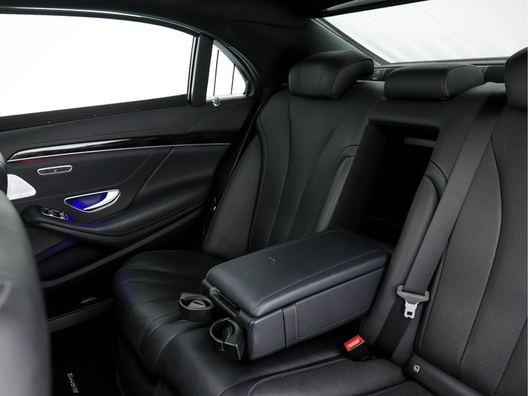 Vehicle Image 30