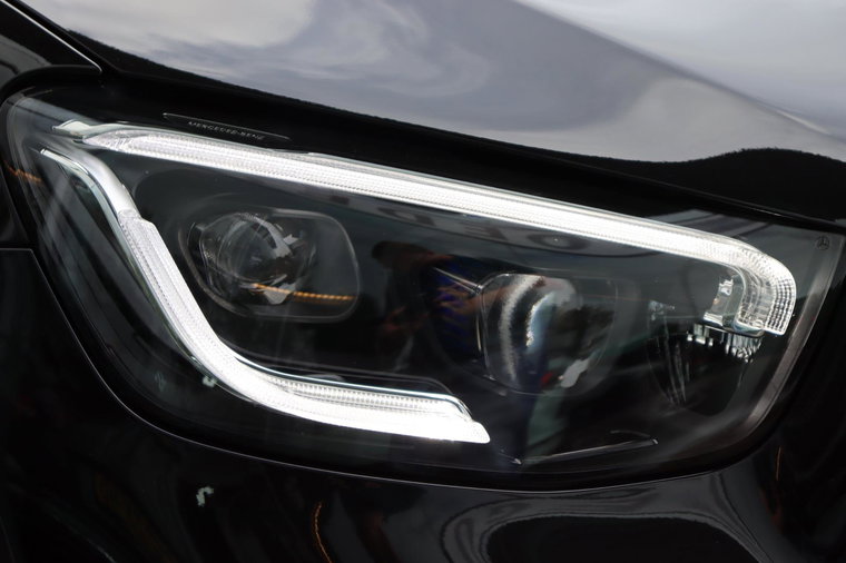 Vehicle Image 43