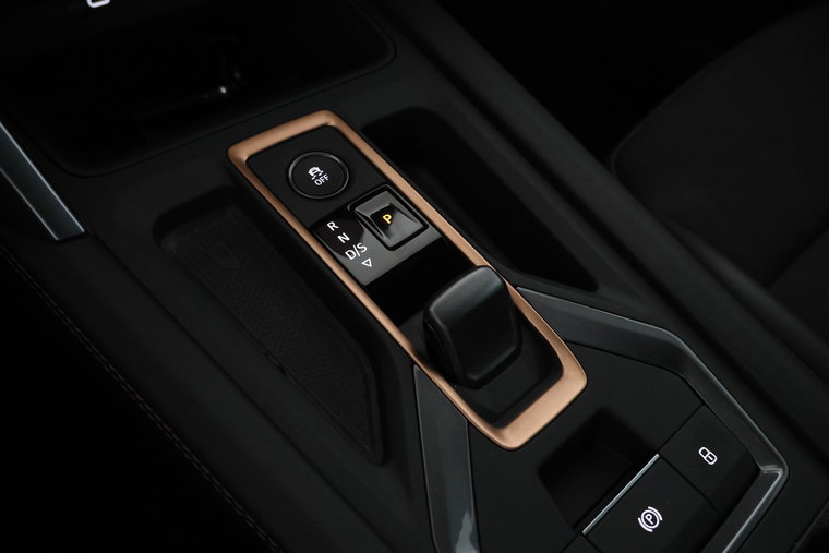 Vehicle Image 37