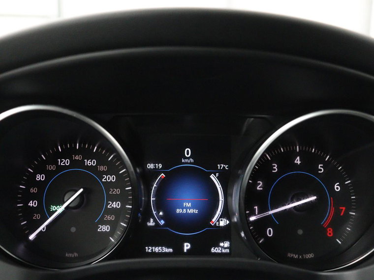 Vehicle Image 35