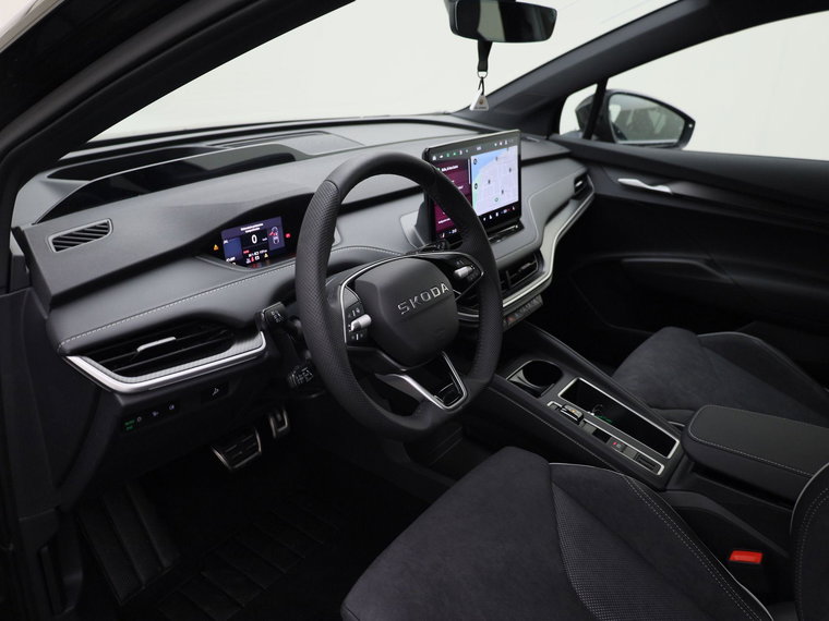 Vehicle Image 38
