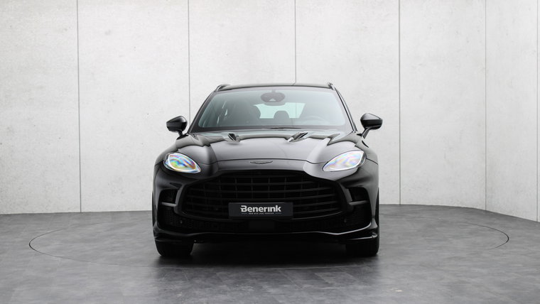 Vehicle Image 32