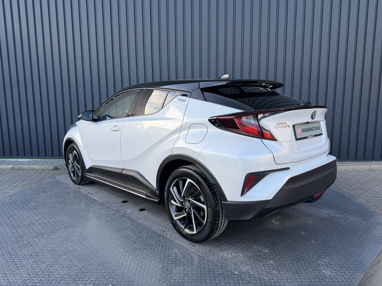 Vehicle Image 13