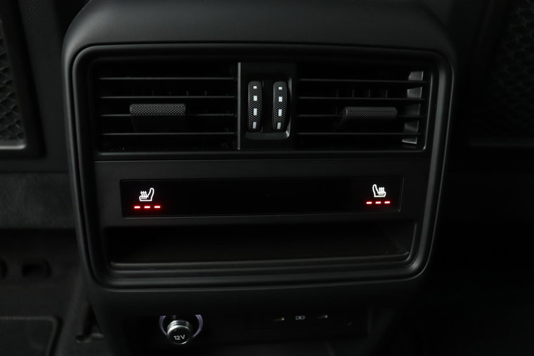 Vehicle Image 57
