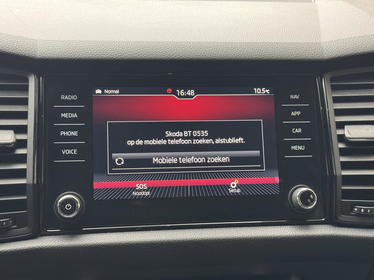 Vehicle Image 21