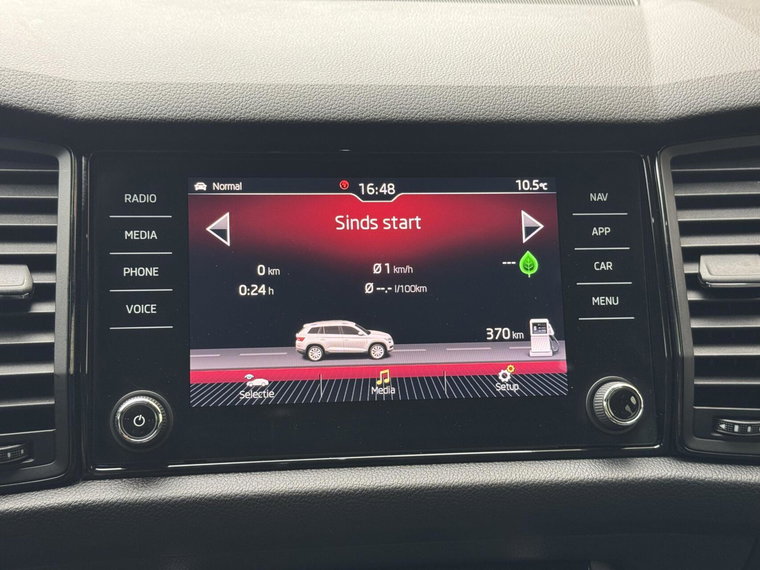 Vehicle Image 35