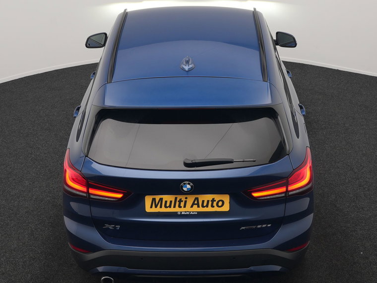 Vehicle Image 36