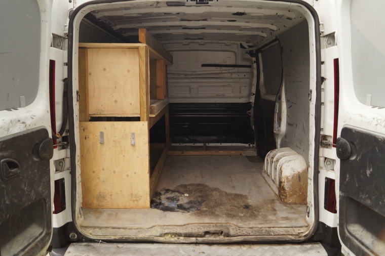 Vehicle Image 17