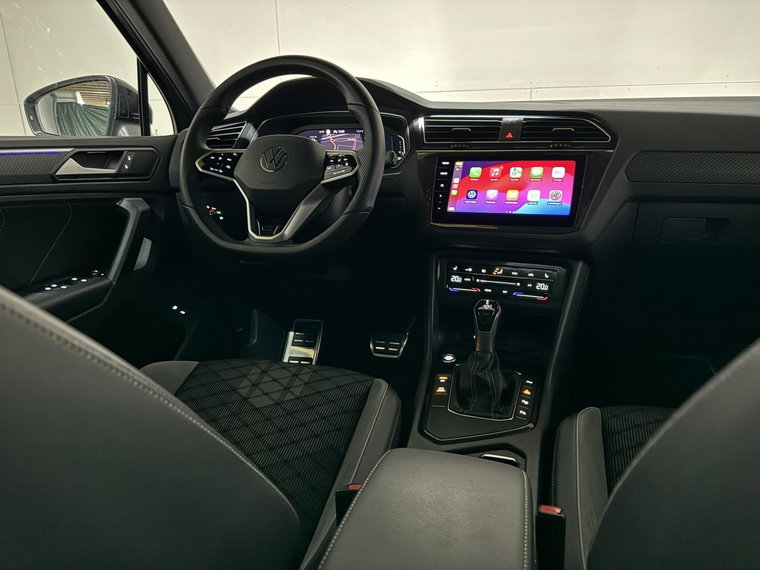 Vehicle Image 28