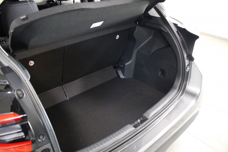 Vehicle Image 30
