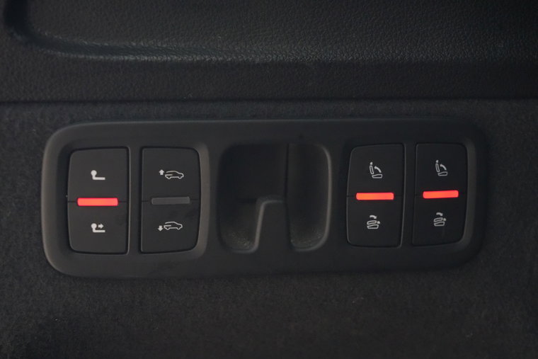 Vehicle Image 34