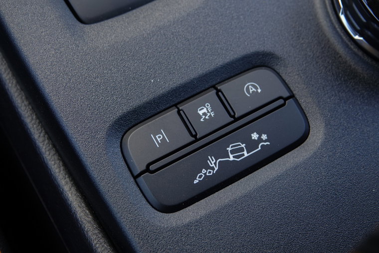 Vehicle Image 27