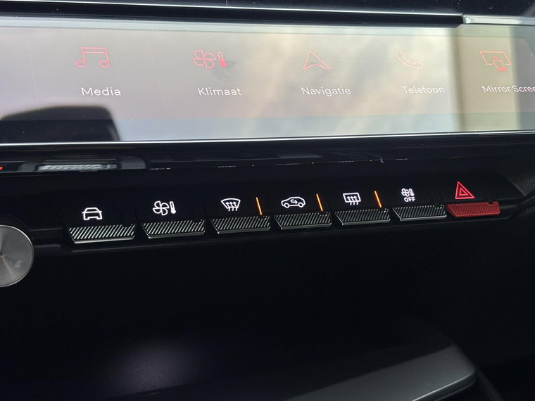 Vehicle Image 39