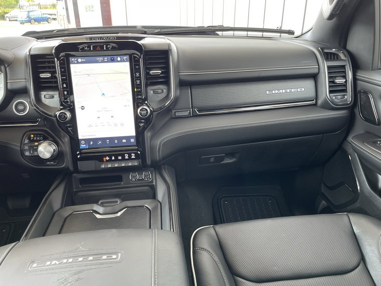 Vehicle Image 41