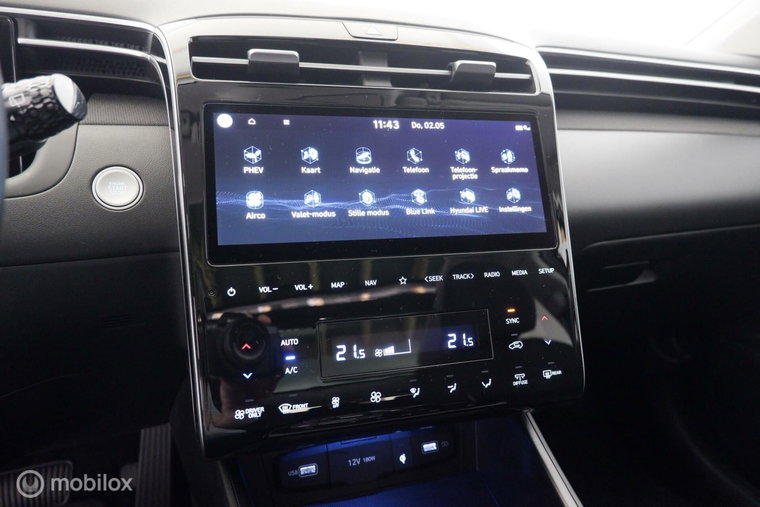 Vehicle Image 17