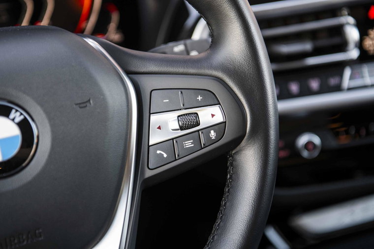 Vehicle Image 33