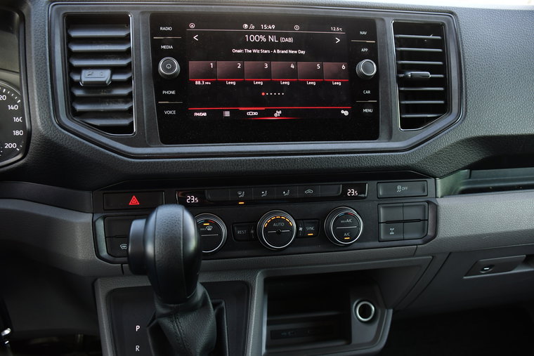 Vehicle Image 19