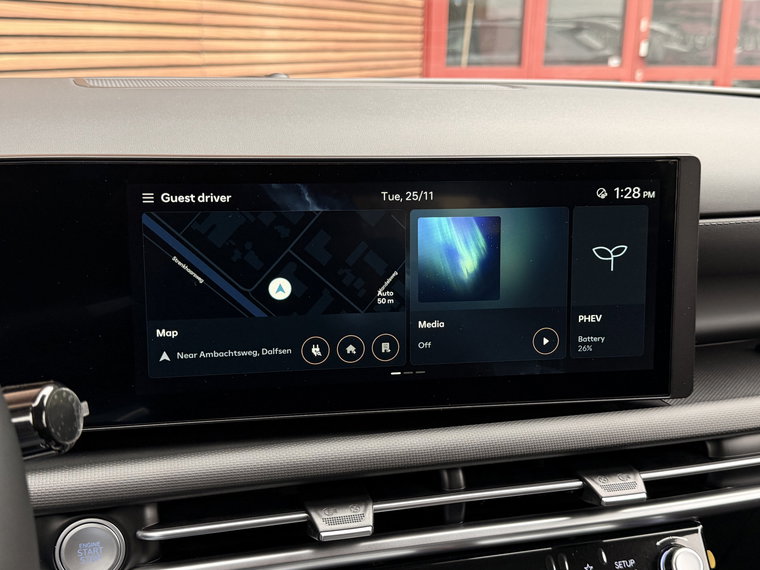 Vehicle Image 30