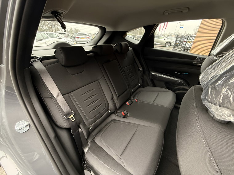 Vehicle Image 47