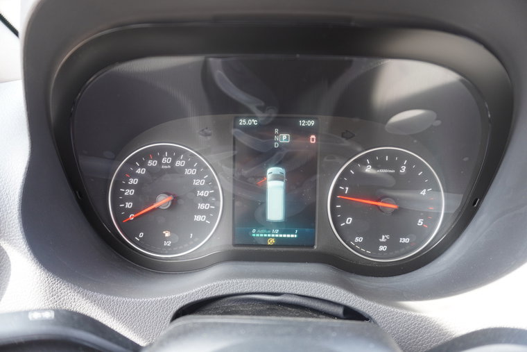 Vehicle Image 17