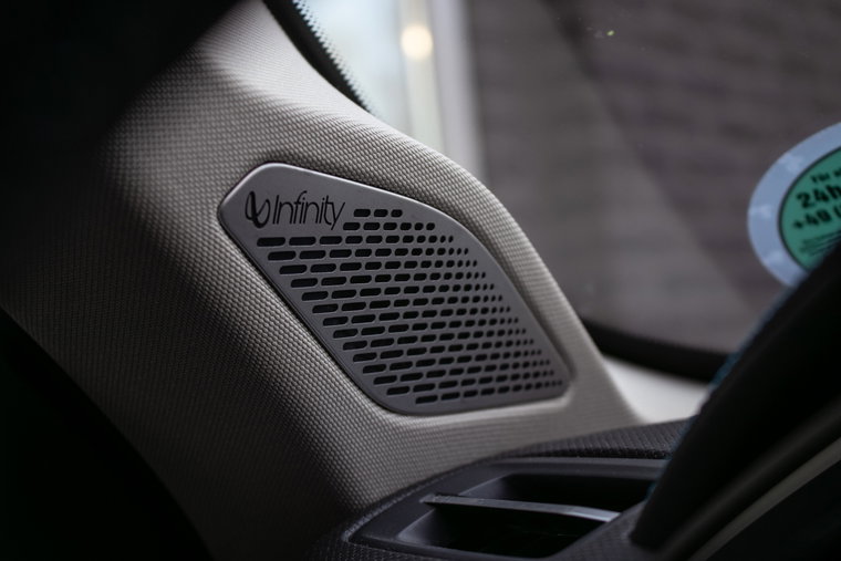 Vehicle Image 27