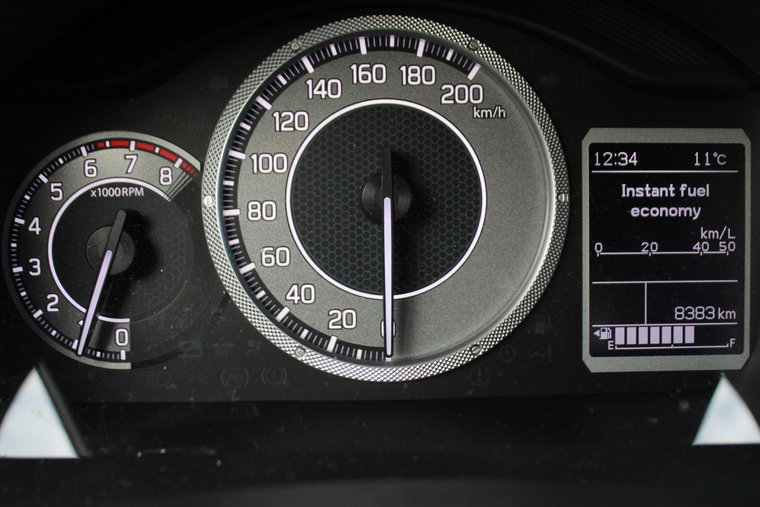Vehicle Image 23