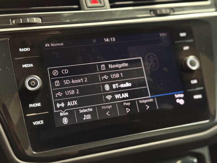 Vehicle Image 26