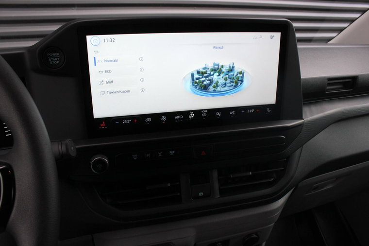 Vehicle Image 37