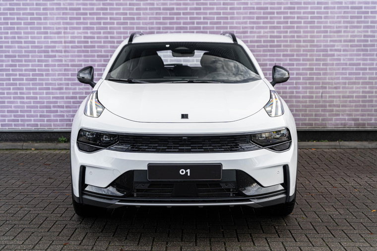 Vehicle Image 13
