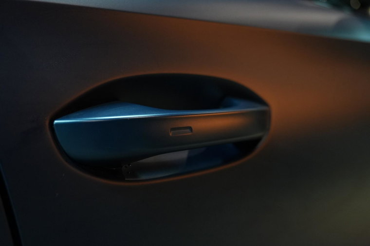 Vehicle Image 23