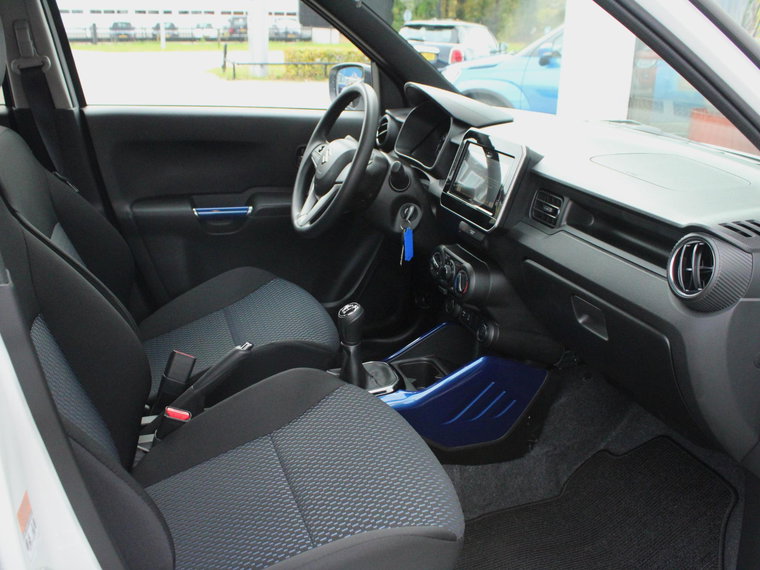 Vehicle Image 36