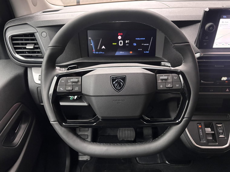 Vehicle Image 26