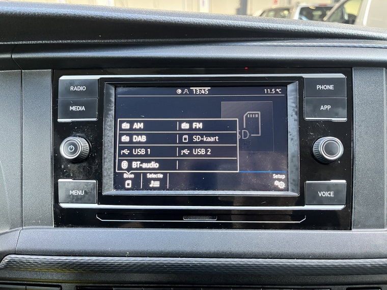 Vehicle Image 27