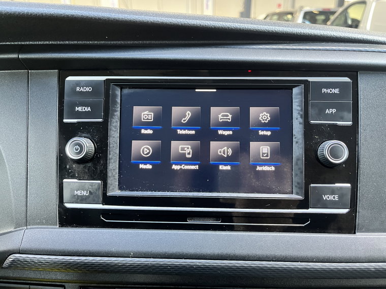 Vehicle Image 28