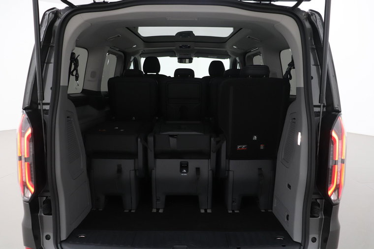 Vehicle Image 53