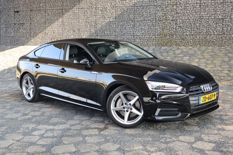 Vehicle Image 36